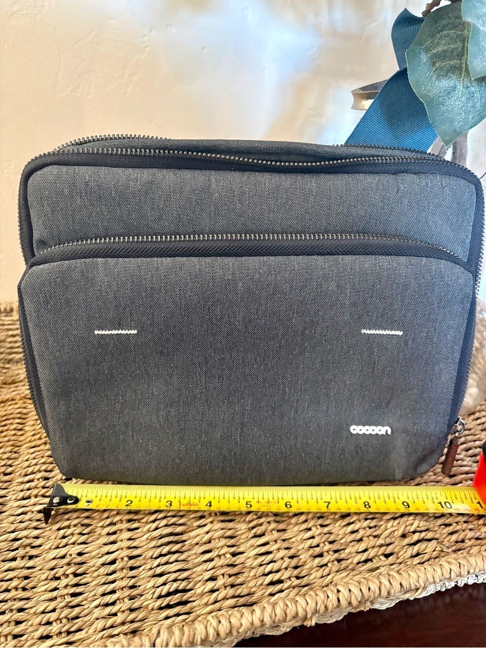 Compact Cocoon iPad/Tablet Case